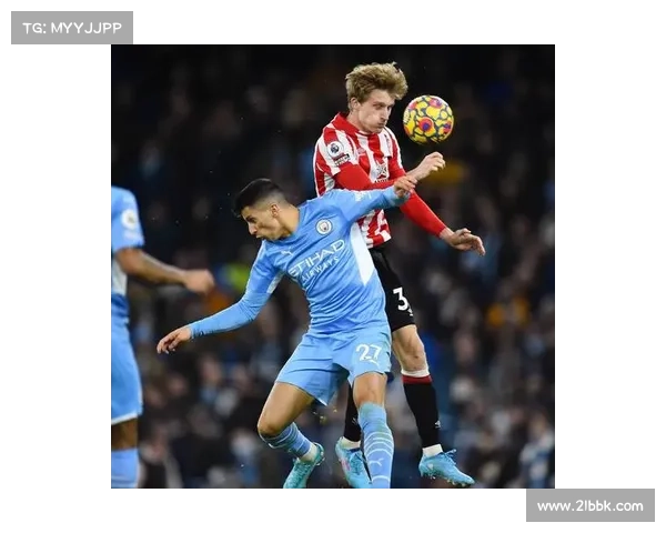 布伦特福德逆袭曼城绝杀成功 足球魅力再现激情瞬间